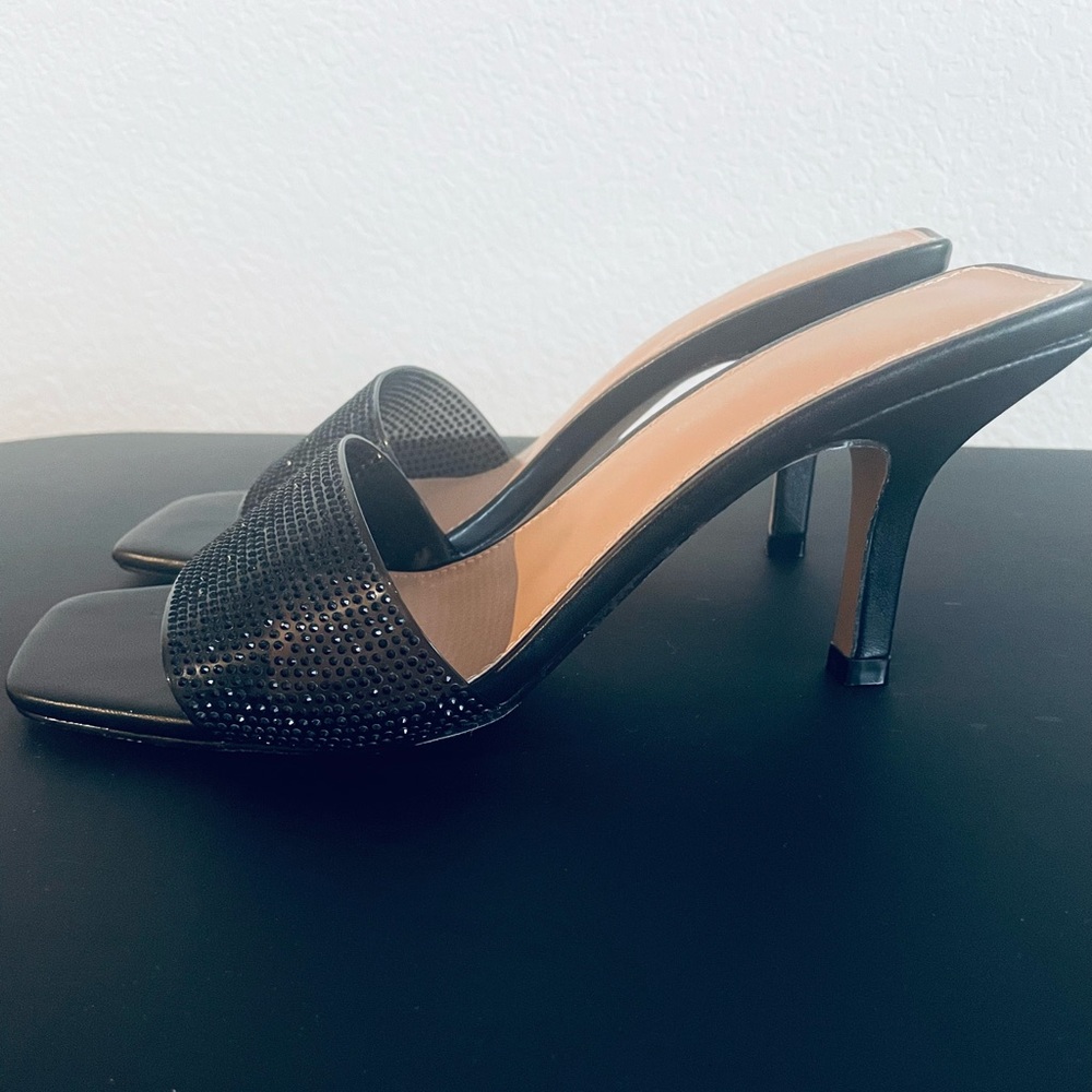 BCBGENERATION Maxari-2 Dress Sandal